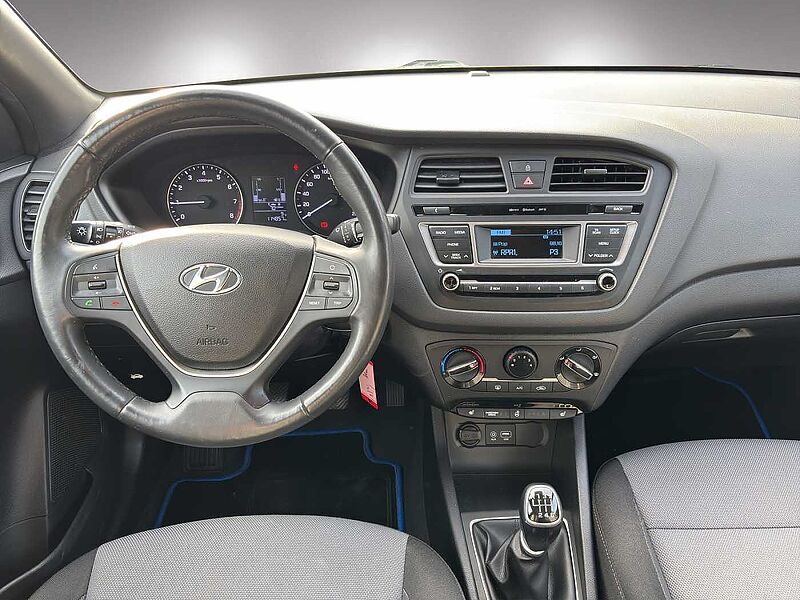 Hyundai i20 blue Passion