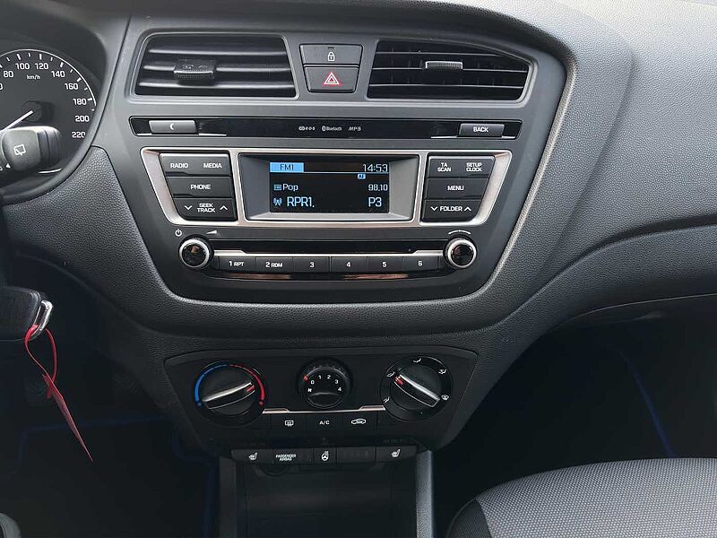 Hyundai i20 blue Passion