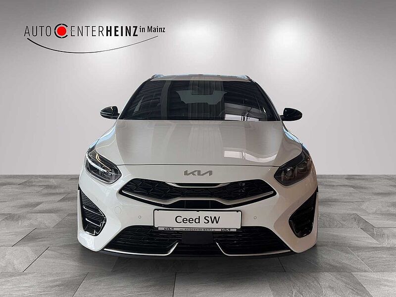 Kia Ceed SW 1.5 T-GDI DCT7 OPF GT-Line mit Leder- und Technologie-Paket