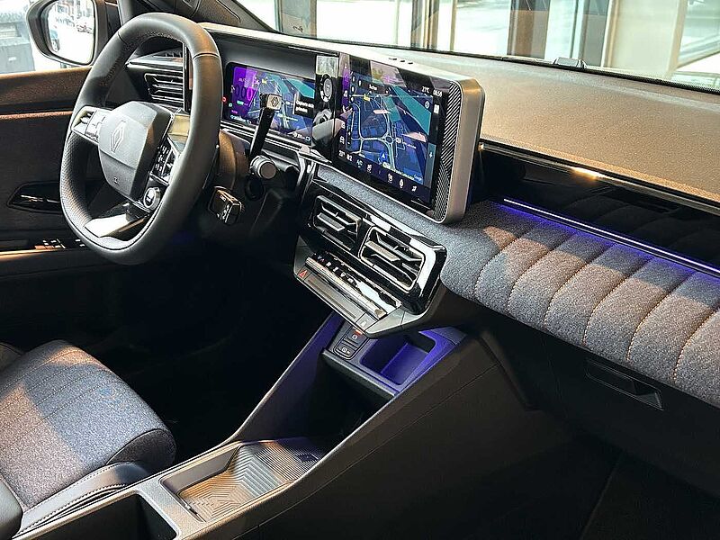 Renault R4 E-Tech Techno 150 Comfort Range