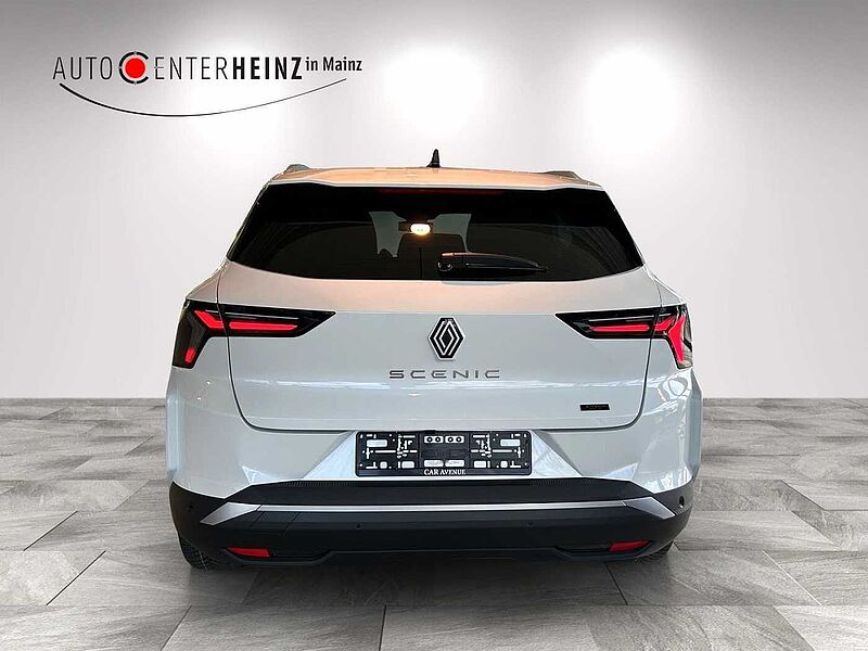 Renault Scenic E-Tech 220 Long Range Techno