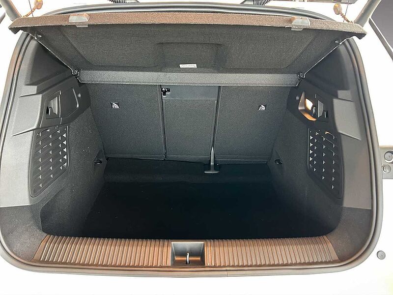 Renault Scenic E-Tech 220 Long Range Techno