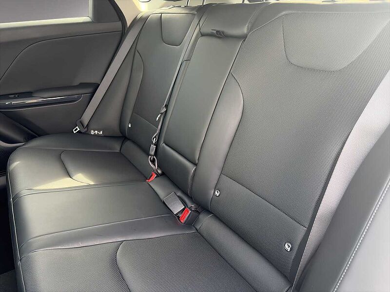 Kia K4 1.6 T-GDI DCT7 150 OPF Spirit