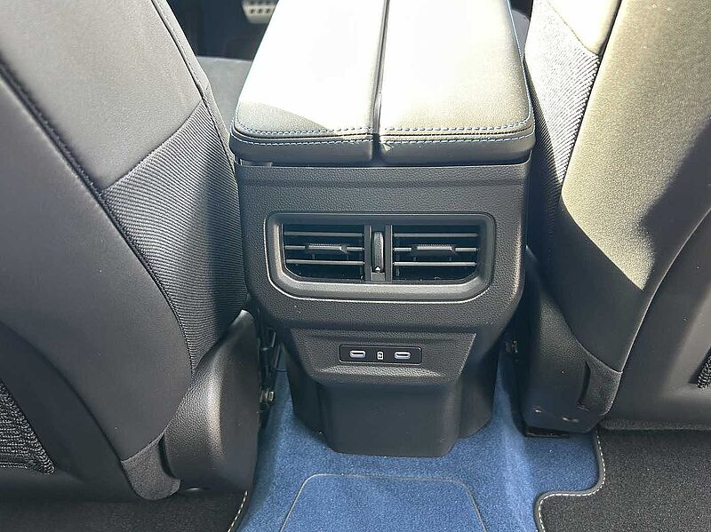 Renault Rafale Plug-in Hybrid E-Tech 300 4x4 Atelier Alpine