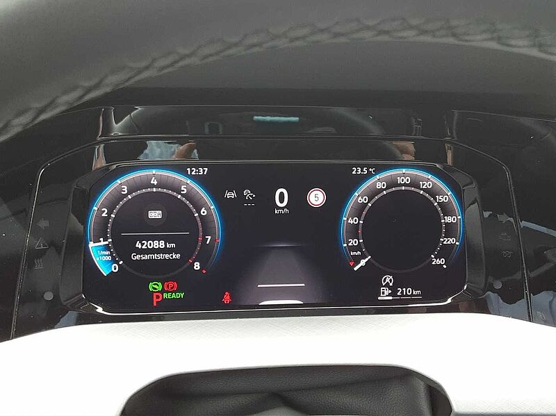 Volkswagen Golf 1.5 eTSI 110 kW Life