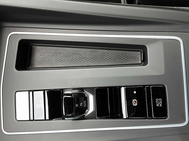 Volkswagen Golf 1.5 eTSI 110 kW Life