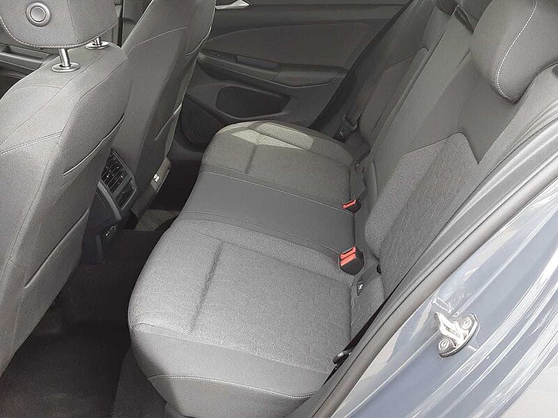 Volkswagen Golf 1.5 eTSI 110 kW Life