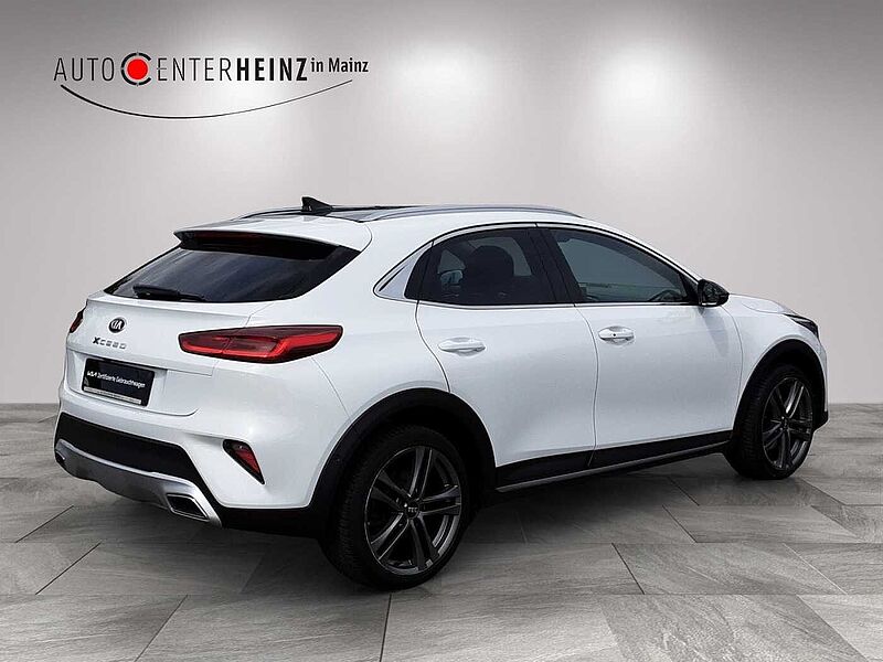Kia XCeed Platinum Edition Plug-in Hybrid