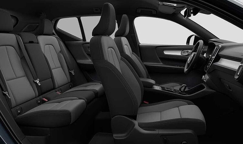 Volvo XC40 B3 B DKG Plus Black Edition
