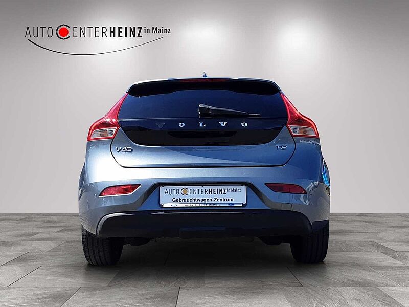 Volvo V40 Linje Svart