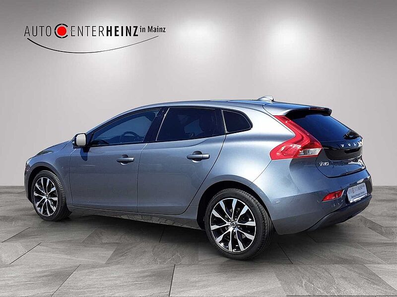Volvo V40 Linje Svart