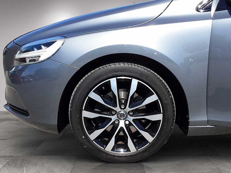 Volvo V40 Linje Svart