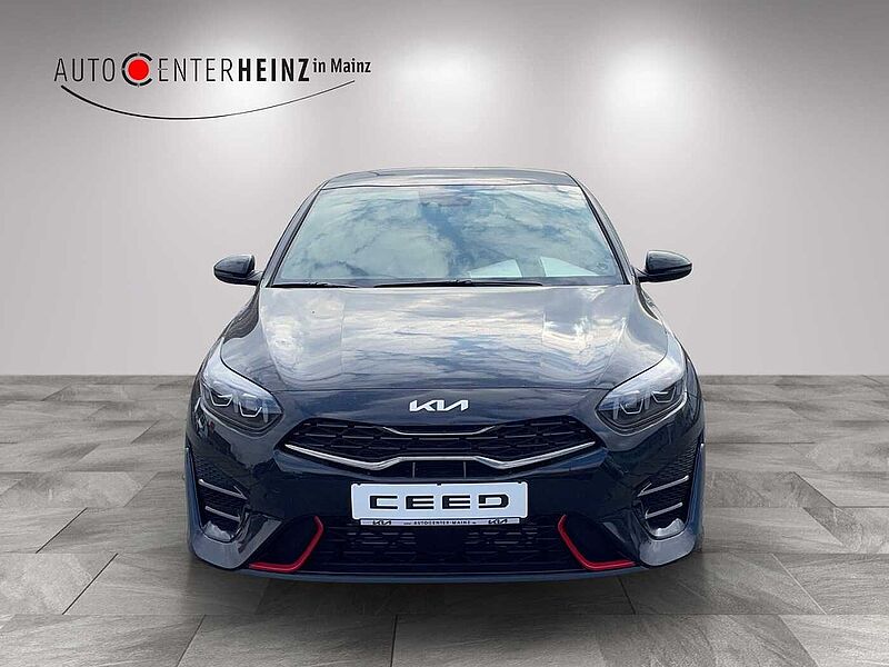 Kia Ceed 1.6 T-GDI DCT7 OPF GT