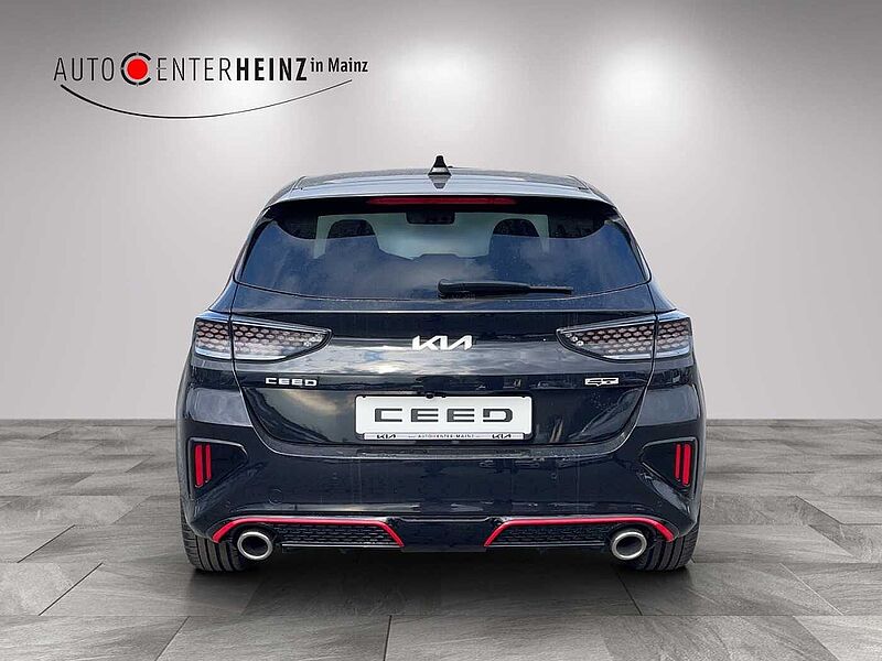 Kia Ceed 1.6 T-GDI DCT7 OPF GT