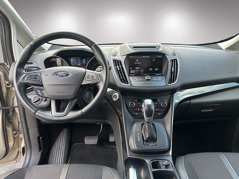 Ford Grand C-Max Titanium