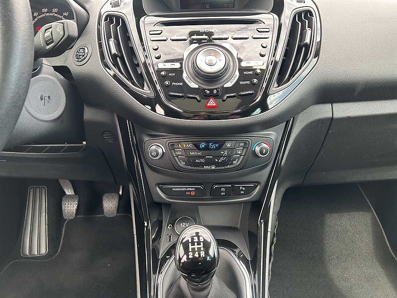 Ford B-Max Titanium