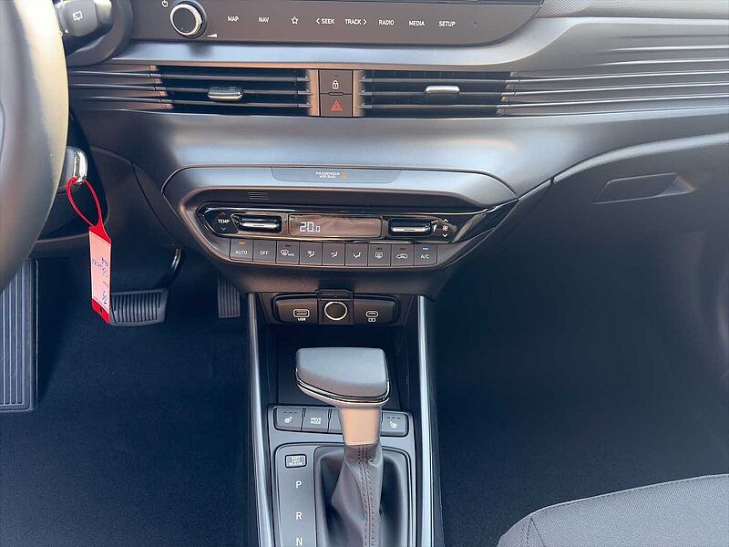 Hyundai I 20 Emotion T-GDi 7DCT Navi Kamera GDi