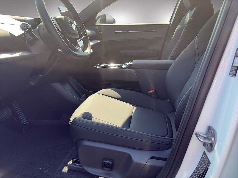 Volvo EX30 P8 AWD Summer Edition