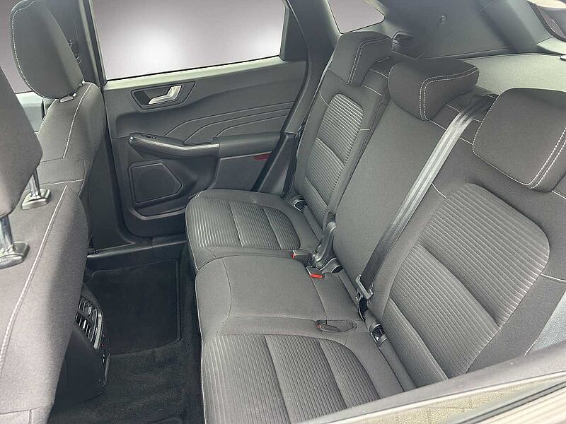 Ford Kuga Plug-In Hybrid Titanium
