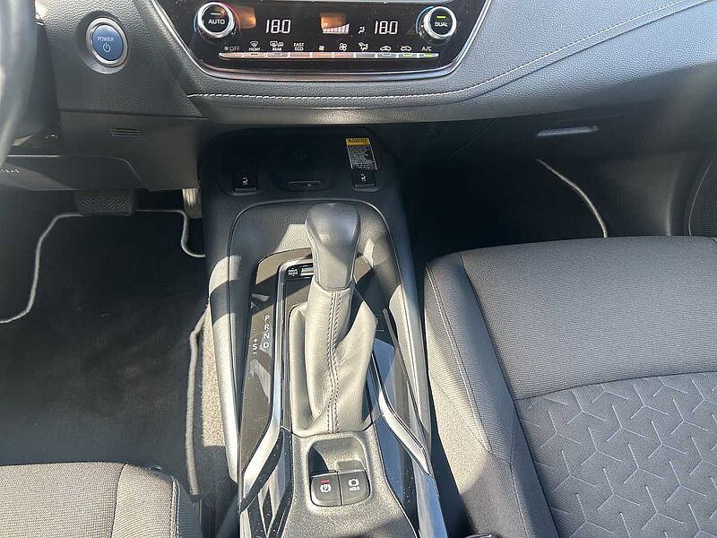 Toyota Corolla Hybrid Club