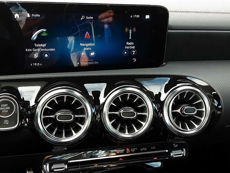Mercedes-Benz CLA 220 Shooting Brake d