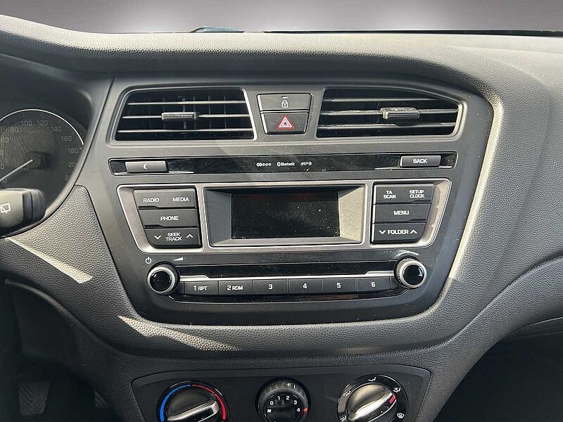 Hyundai i20 YES!