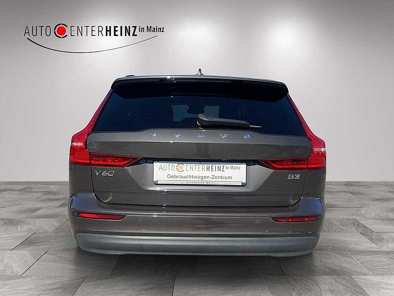 Volvo V60 Core