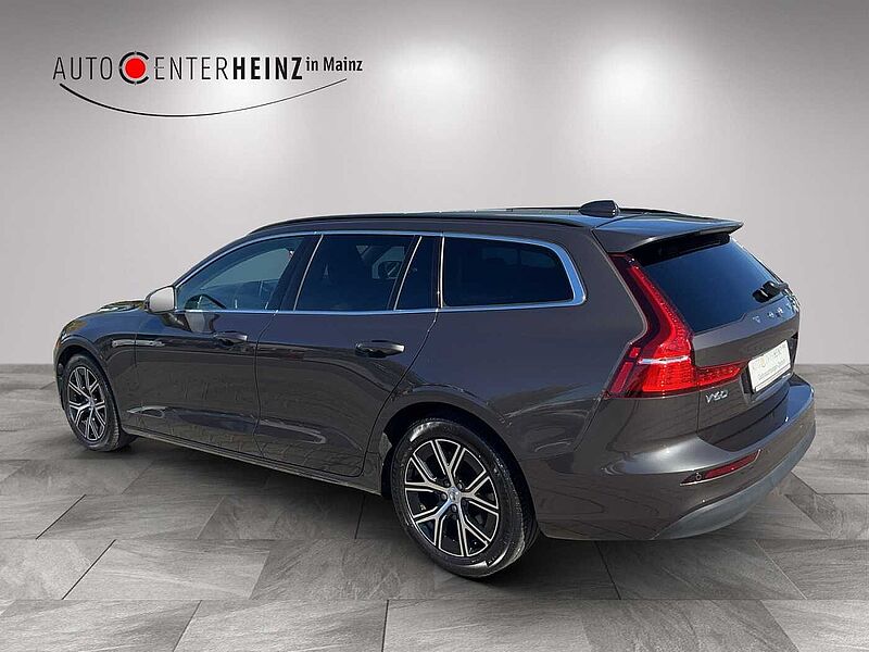 Volvo V60 Core