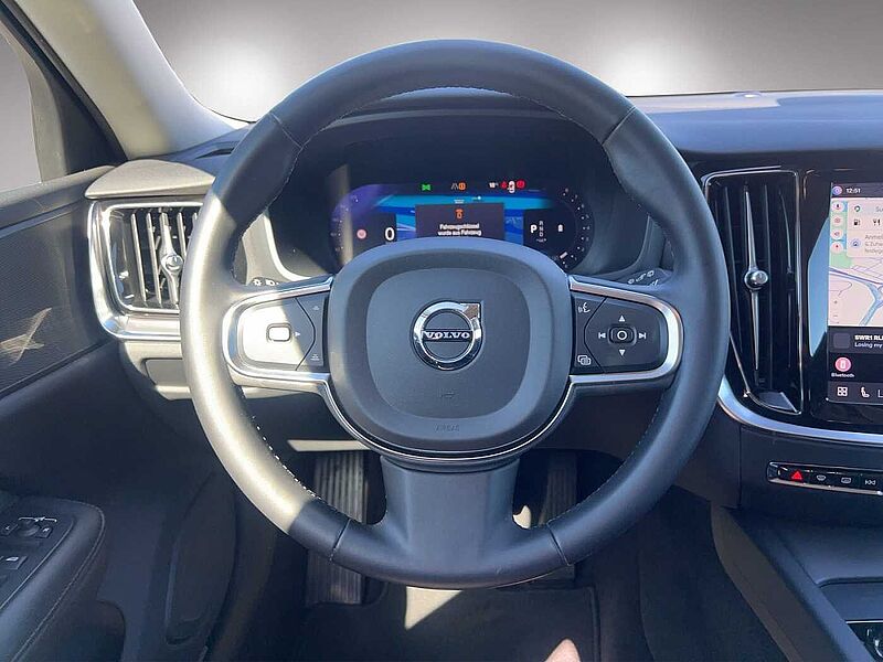 Volvo V60 Core