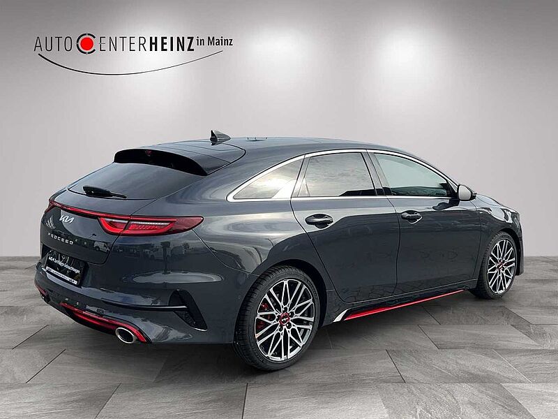 Kia pro_cee'd GT
