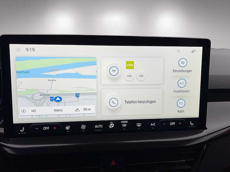 Ford Focus 1.0 EcoBoost Hybrid ST-LINE X