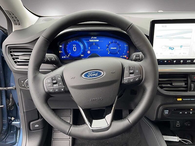 Ford Focus 1.0 EcoBoost Hybrid TITANIUM X