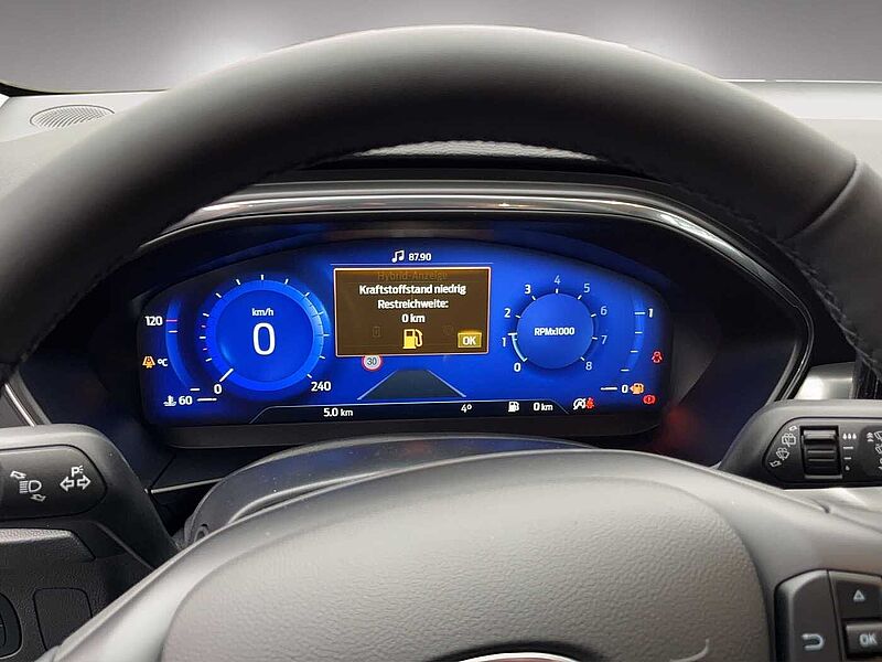 Ford Focus 1.0 EcoBoost Hybrid TITANIUM X