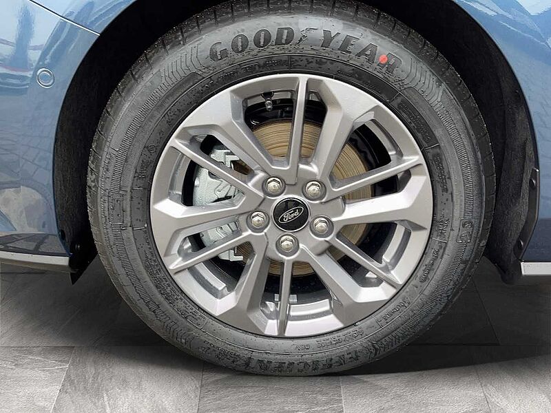 Ford Focus 1.0 EcoBoost Hybrid TITANIUM X