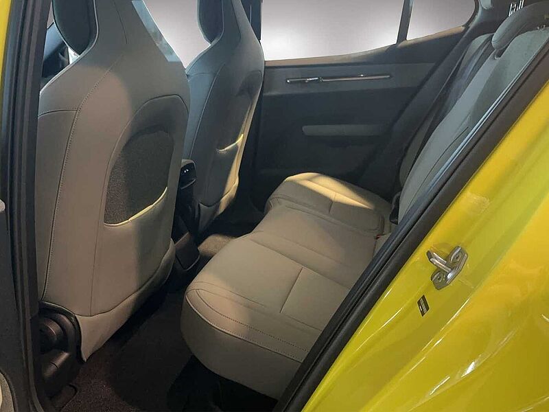 Volvo EX30 Plus, Single Extended Range